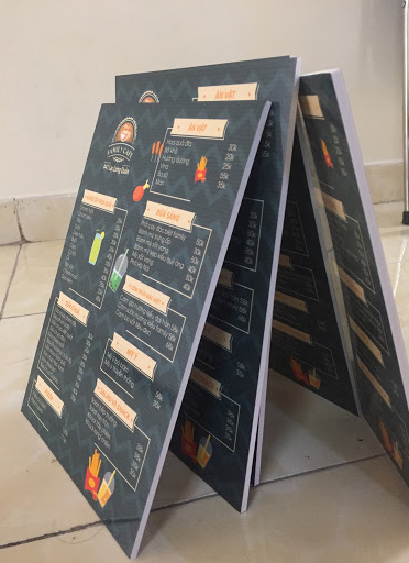 Chất Liệu Được Sử Dụng Để Làm Menu Dán Tường